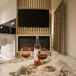 Luxury Apartamento *